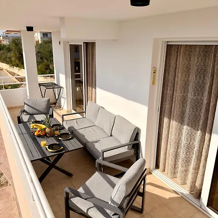 Apartmán Rope And Reef 2bd Walk To Nissi And Pool Ayia Napa