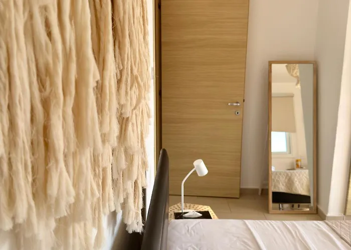 Rope And Reef 2bd Walk To Nissi And Pool