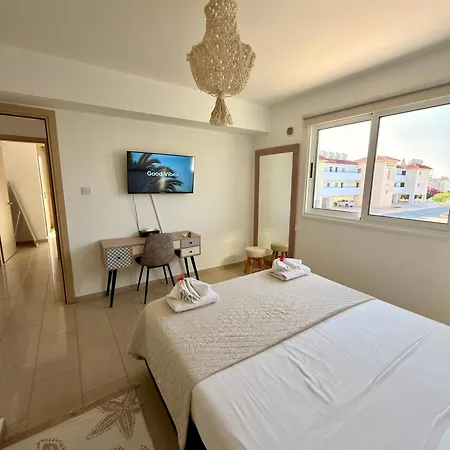 Rope And Reef 2bd Walk To Nissi And Pool Ayia Napa