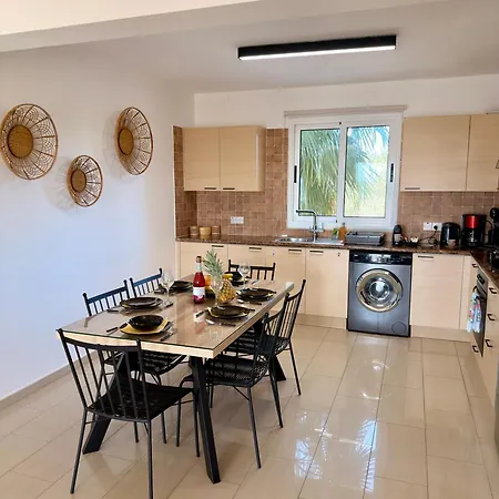 Apartament Rope And Reef 2bd Walk To Nissi And Pool
