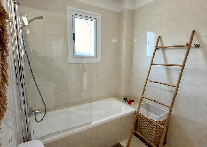 Rope And Reef 2bd Walk To Nissi And Pool Апартаменты